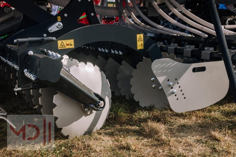 Drillmaschinenkombination of the type MD Landmaschinen AGT Drillmaschine 3,0 m ATSU, Neumaschine in Zeven (Picture 21)