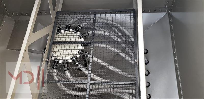 Drillmaschinenkombination of the type MD Landmaschinen AGT Drillmaschine 3,0 m ATSU, Neumaschine in Zeven (Picture 17)