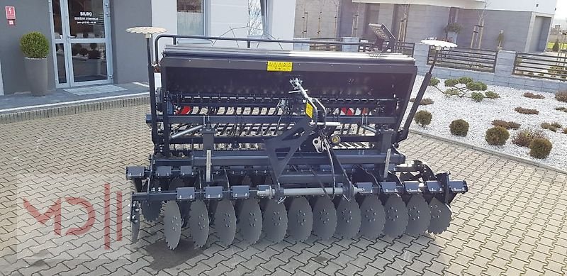 Drillmaschinenkombination des Typs MD Landmaschinen AGT Drillmaschine 3,0m ATSN, Neumaschine in Zeven (Bild 8)