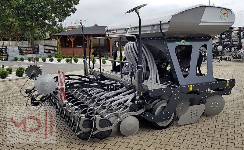 Drillmaschinenkombination des Typs MD Landmaschinen AGT Drillmaschine 4,0 m SPT, Neumaschine in Zeven (Bild 5)