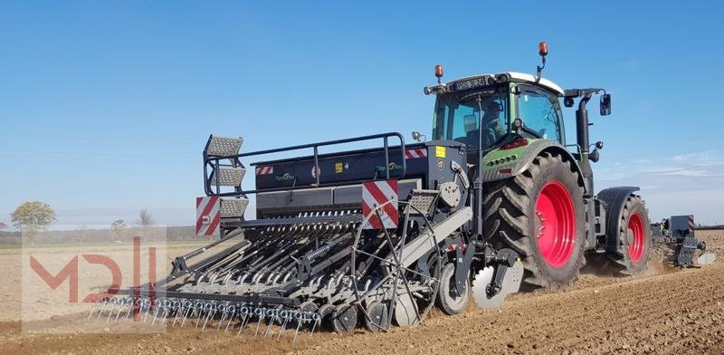 Drillmaschinenkombination des Typs MD Landmaschinen AGT Drillmaschine 4,0 m SPT, Neumaschine in Zeven (Bild 15)