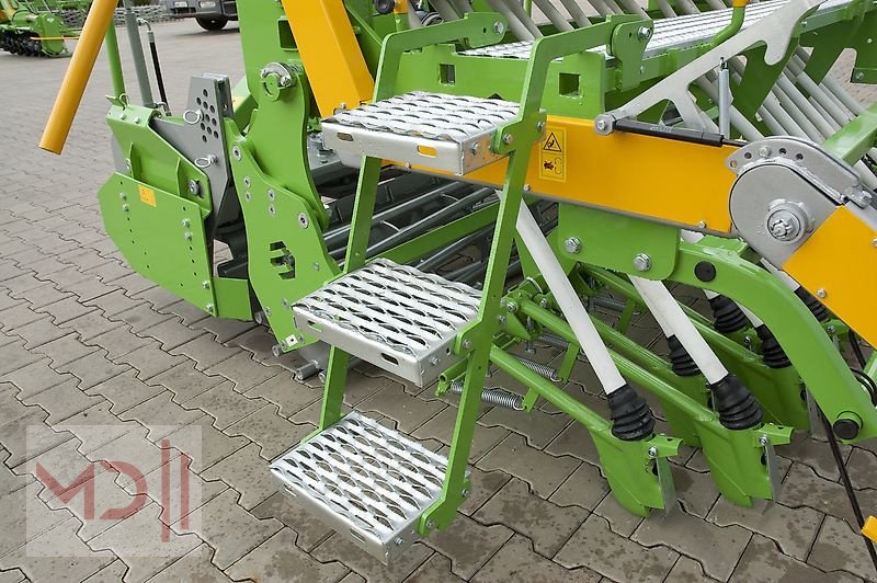 Drillmaschinenkombination des Typs MD Landmaschinen BO Aufbaudrillmaschine Scorpius, Neumaschine in Zeven (Bild 11)