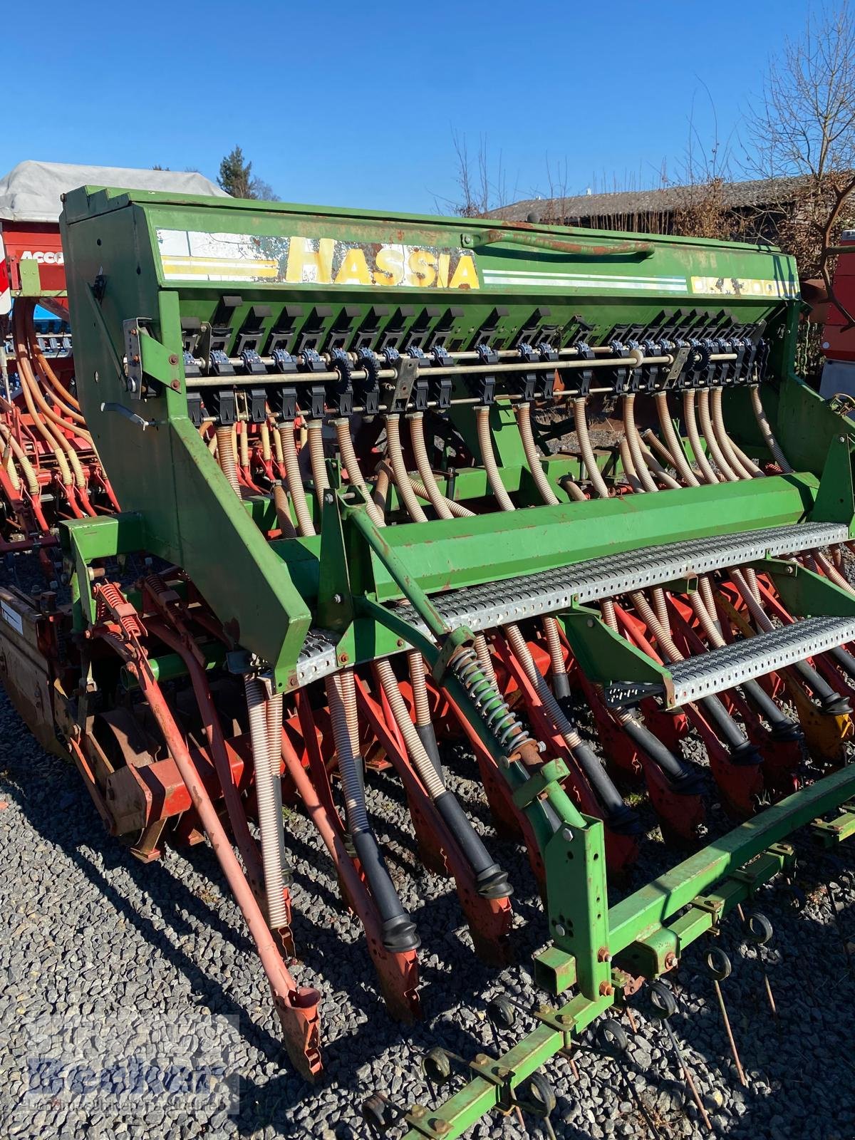 Drillmaschinenkombination del tipo Niemeyer KE 3020 + Hassia DKA 300/25, Gebrauchtmaschine en Weimar-Niederwalgern (Imagen 4)