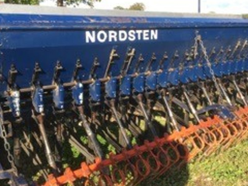 Drillmaschinenkombination des Typs Nordsten CKA 310 Combi Matic med hydr. markør., Gebrauchtmaschine in Borre (Bild 1)