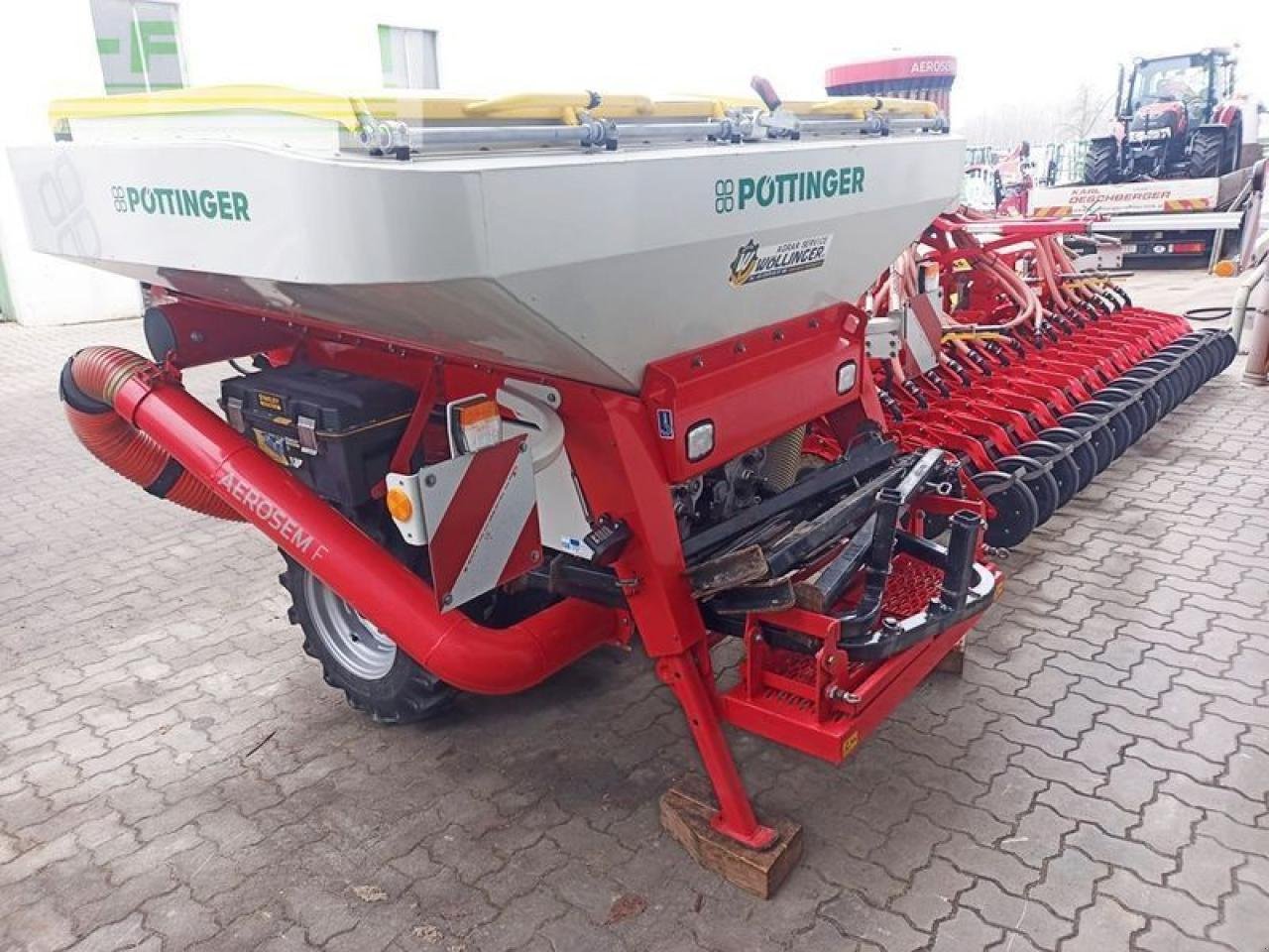 Drillmaschinenkombination tip Pöttinger 4 m säkombination pneumatisch klappbar, Gebrauchtmaschine in SANKT MARIENKIRCHEN BEI SCHÄRDING (Poză 9)