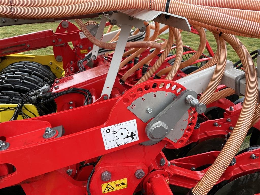 Drillmaschinenkombination typu Pöttinger AEROSEM VT 6000, Gebrauchtmaschine v Hårlev (Obrázek 6)