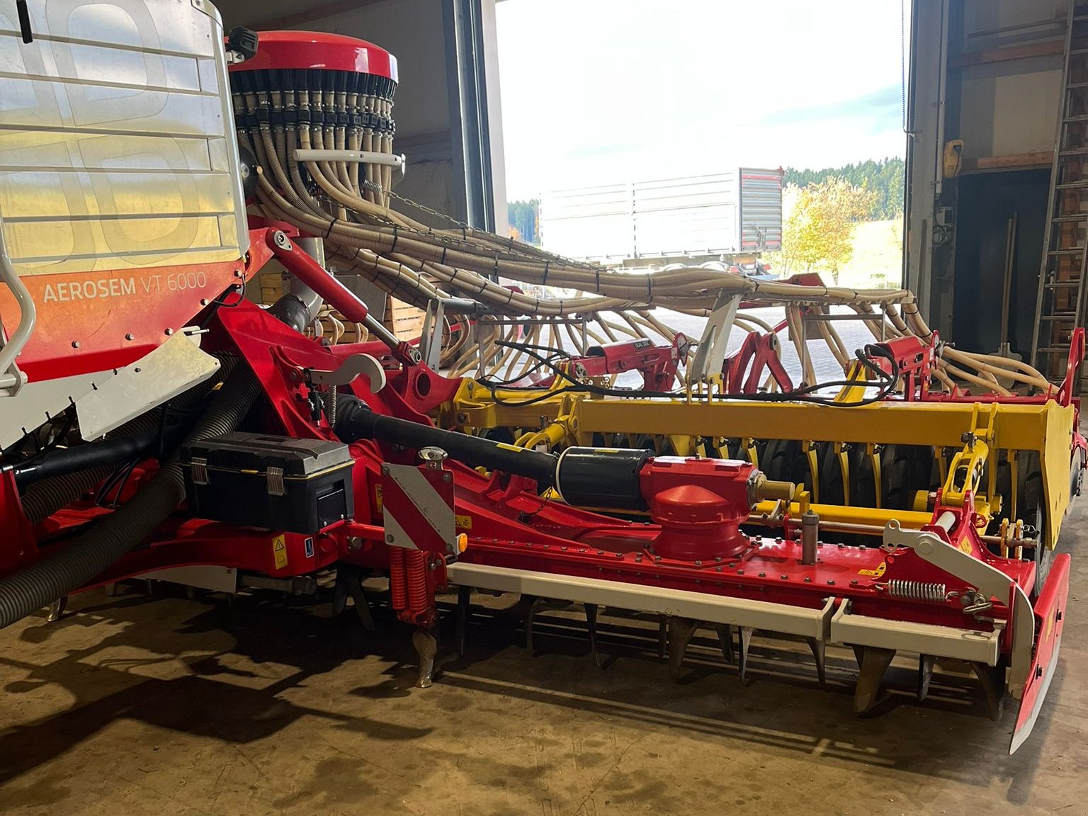 Drillmaschinenkombination του τύπου Pöttinger Aerosem VT 6000, Gebrauchtmaschine σε Beilngries (Φωτογραφία 11)