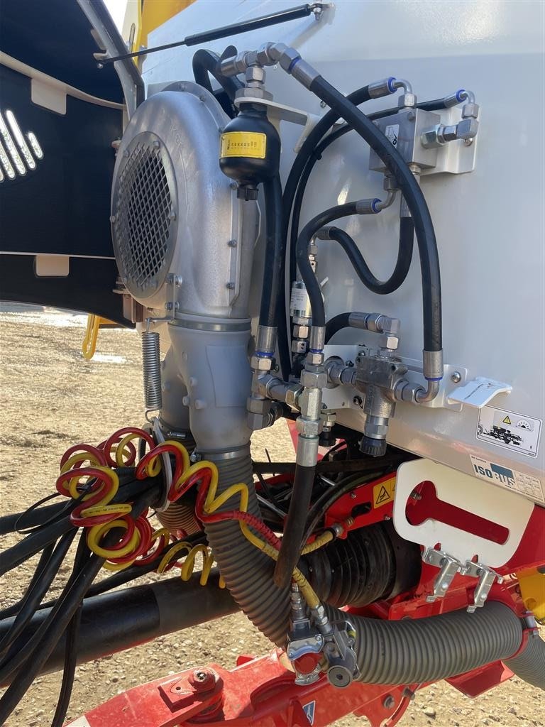 Drillmaschinenkombination del tipo Pöttinger Areosem VT 5000, Gebrauchtmaschine en Asperup (Imagen 4)