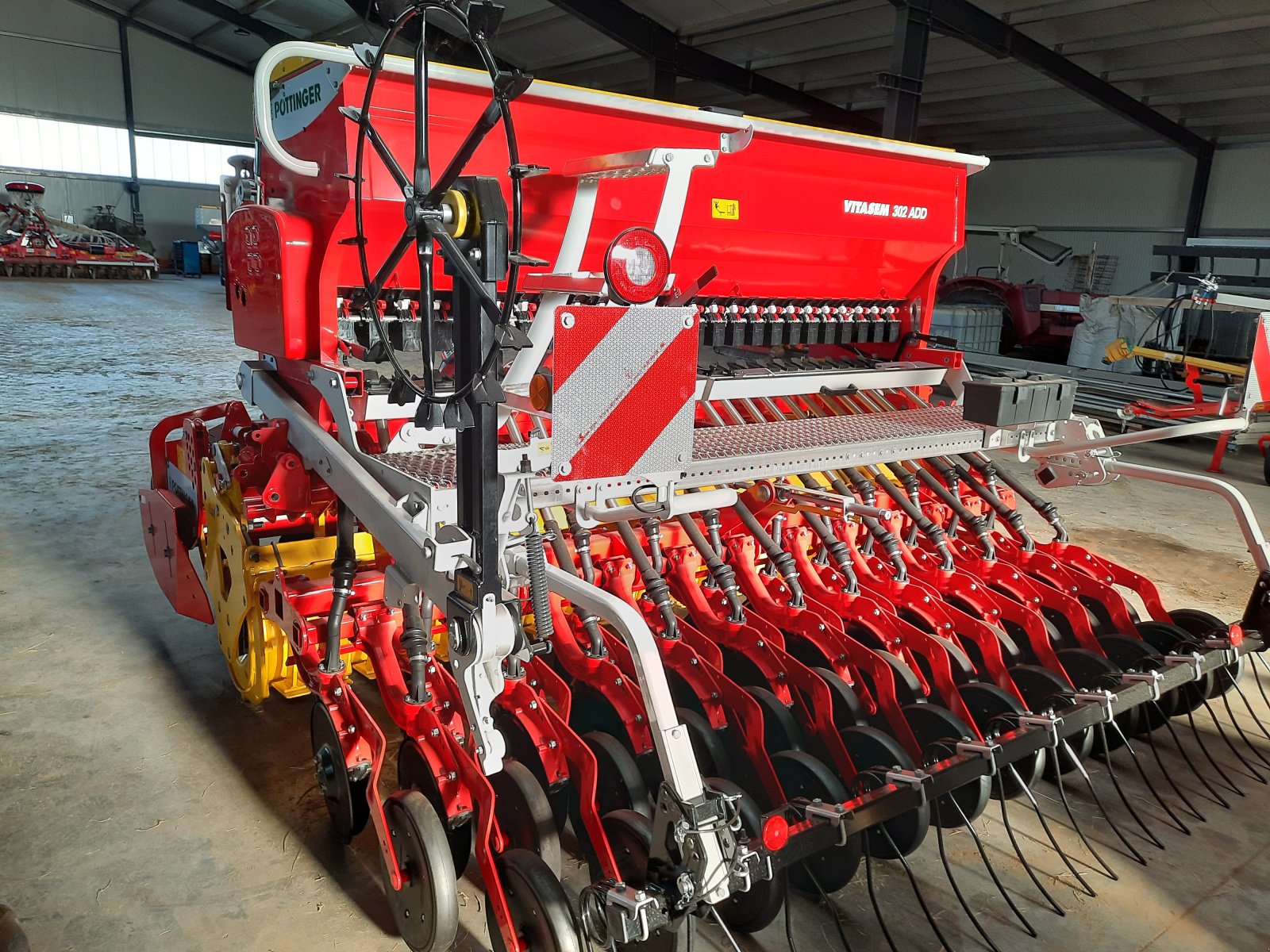 Drillmaschinenkombination del tipo Pöttinger Kreiselegge 303.12 mit Vitasem 302 ADD, Neumaschine In Donaueschingen (Immagine 6)