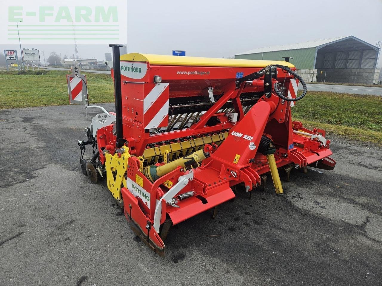 Drillmaschinenkombination tip Pöttinger lion 3002 + vitasem 302a, Gebrauchtmaschine in ILZ (Poză 3)