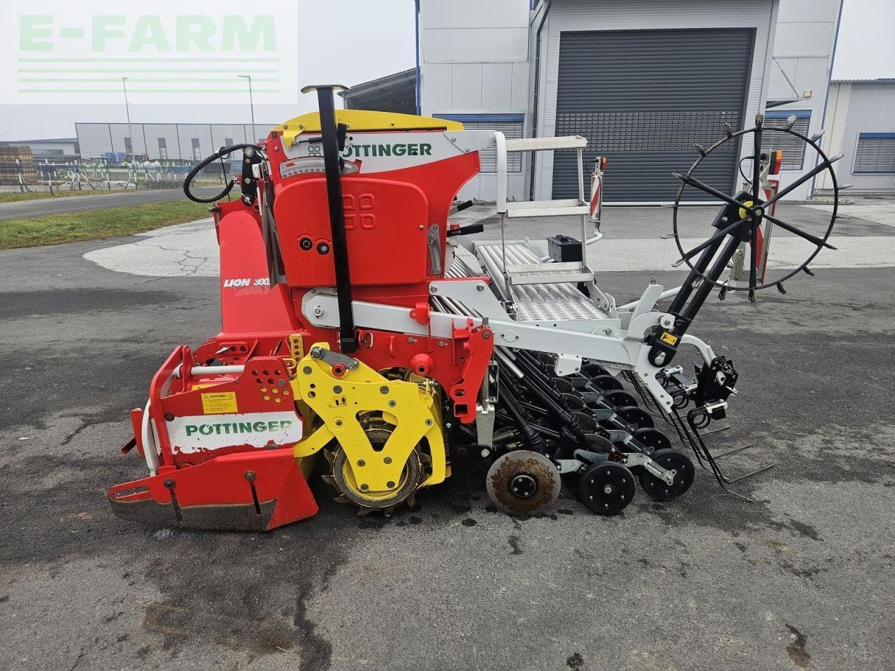 Drillmaschinenkombination tip Pöttinger lion 3002 + vitasem 302a, Gebrauchtmaschine in ILZ (Poză 9)