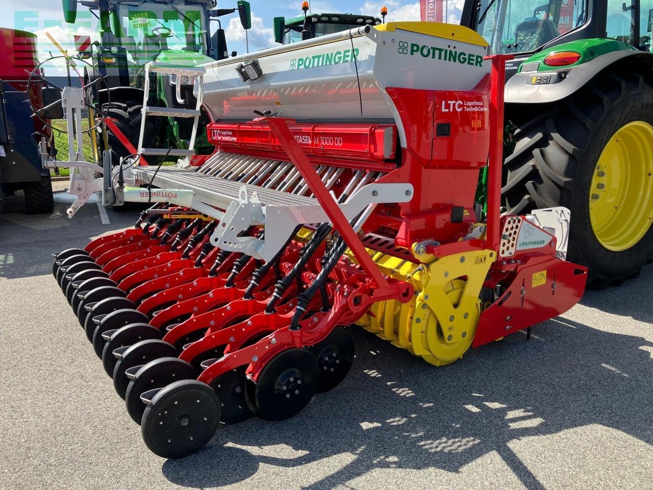 Drillmaschinenkombination типа Pöttinger LION 3040 + VITASEM M 3000 ADD, Gebrauchtmaschine в REDLHAM (Фотография 8)