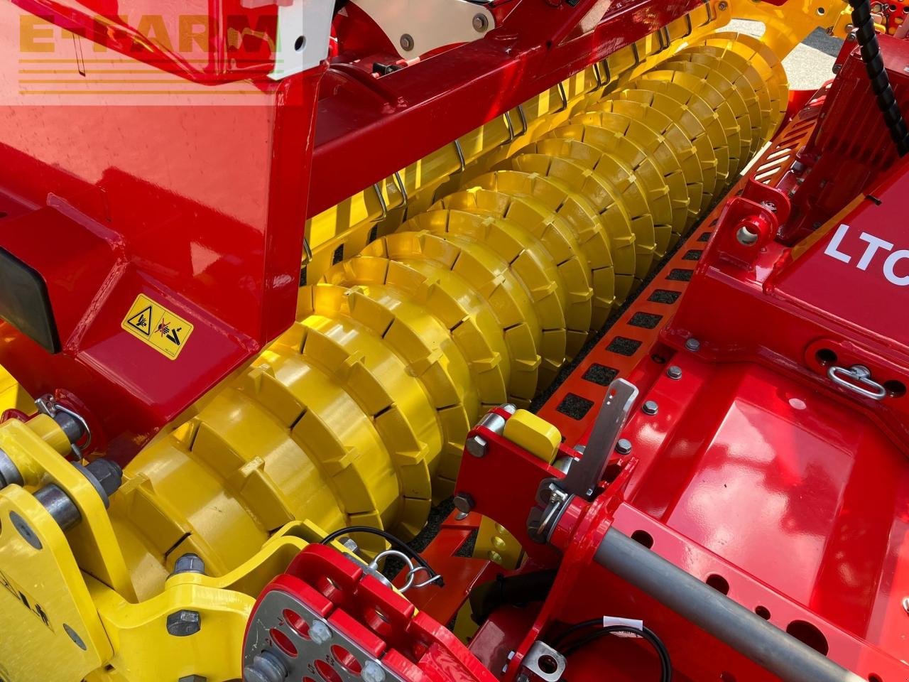 Drillmaschinenkombination типа Pöttinger LION 3040 + VITASEM M 3000 ADD, Gebrauchtmaschine в REDLHAM (Фотография 13)