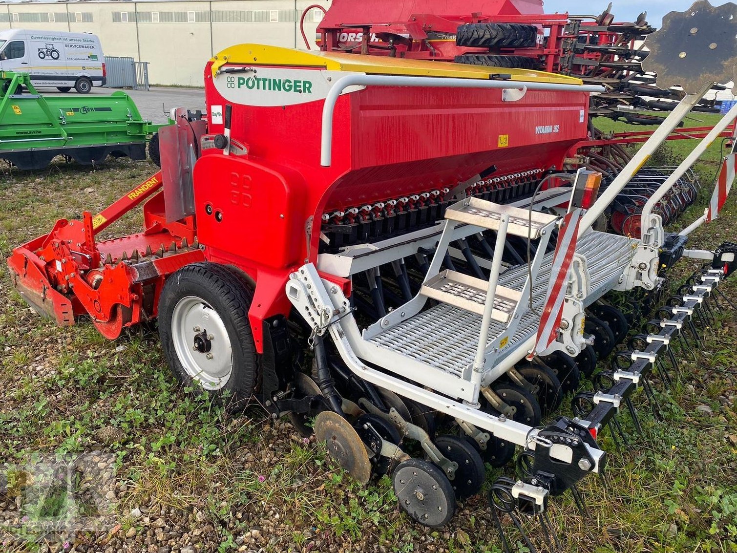 Drillmaschinenkombination tip Pöttinger Pöttinger Vitasem 302 + Fradent Kreiselegge R303.22, Gebrauchtmaschine in Regensburg (Poză 1)