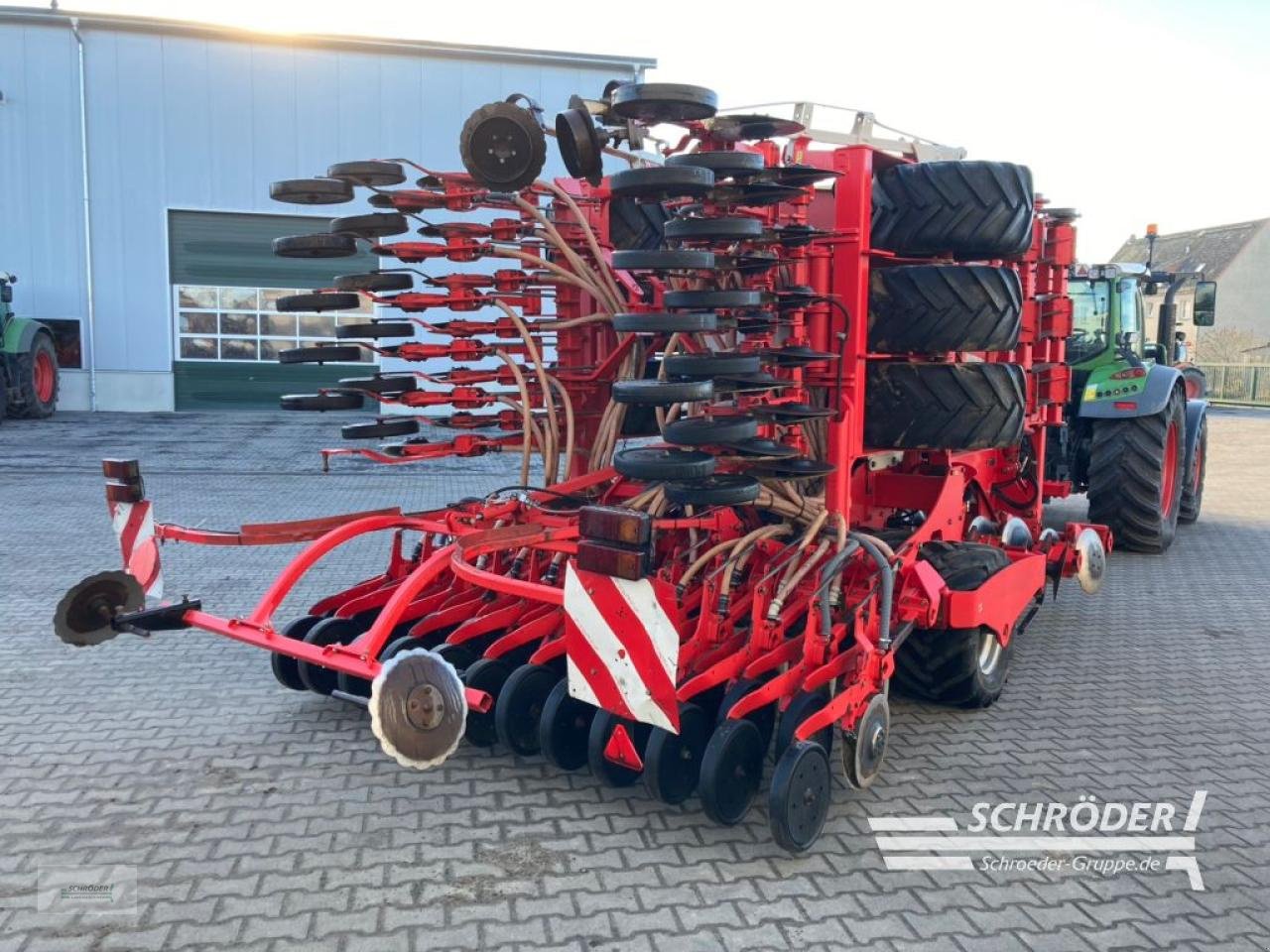 Drillmaschinenkombination типа Pöttinger TERRASEM C6 ARTIS, Gebrauchtmaschine в Jerichow - Kleinmangelsdorf (Фотография 7)