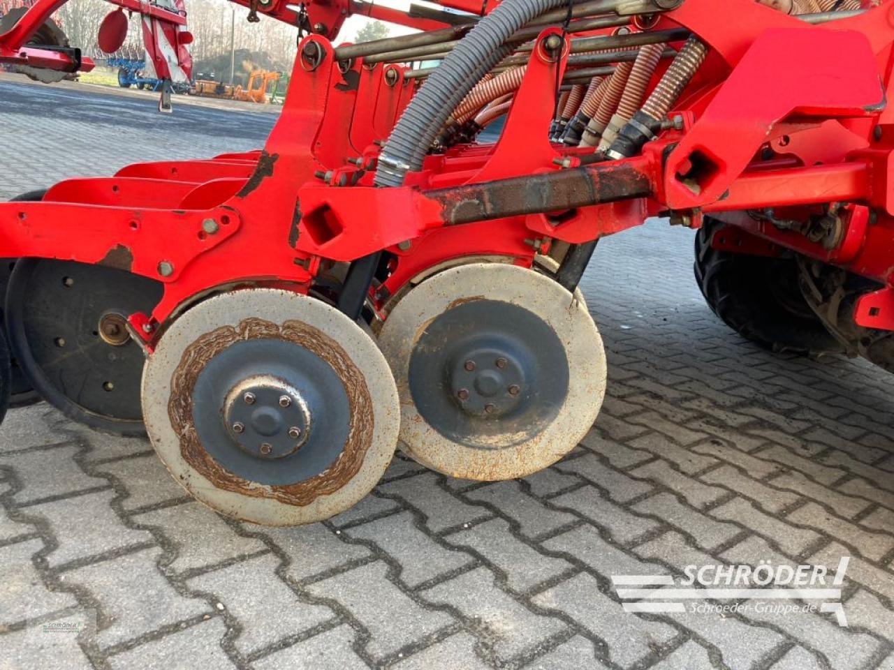 Drillmaschinenkombination типа Pöttinger TERRASEM C6 ARTIS, Gebrauchtmaschine в Jerichow - Kleinmangelsdorf (Фотография 13)