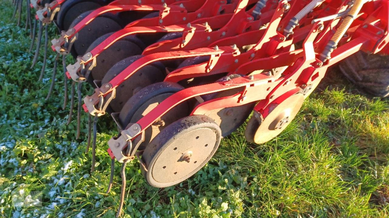 Drillmaschinenkombination of the type Pöttinger Terrasem C8 Artis, Gebrauchtmaschine in Pragsdorf (Picture 5)