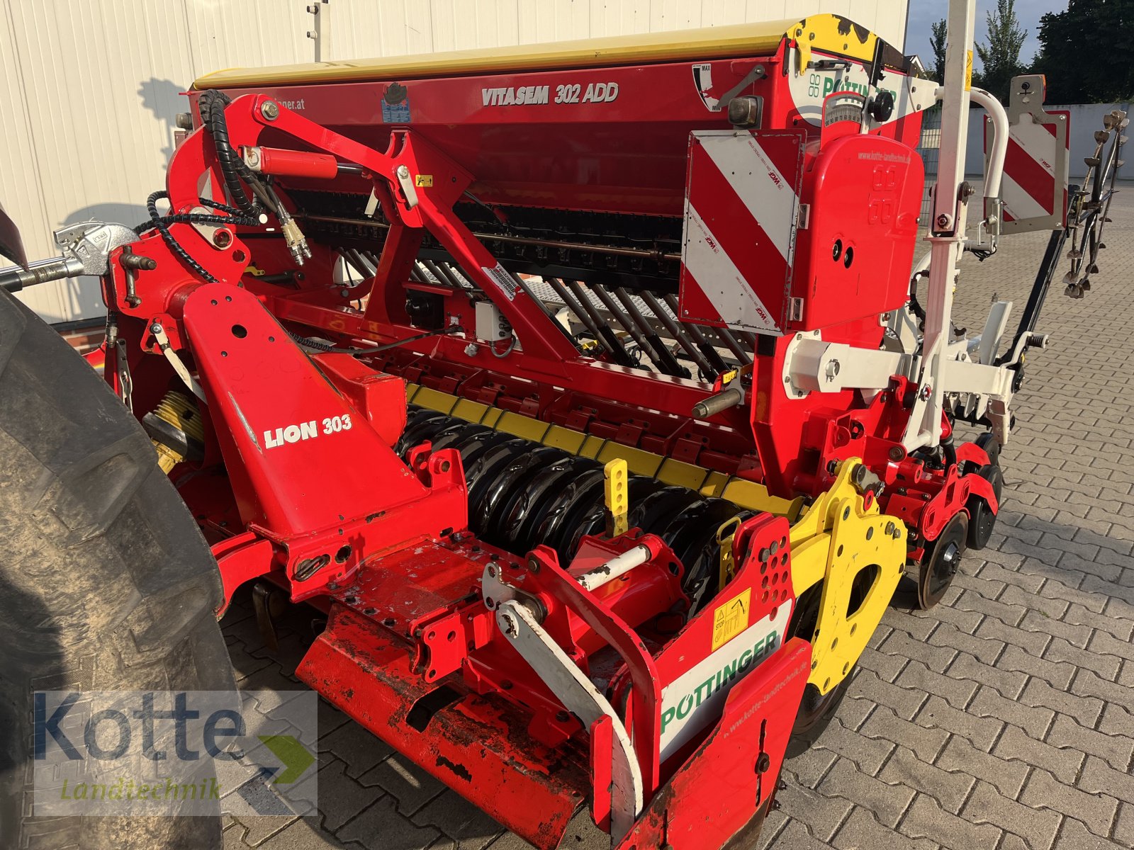 Drillmaschinenkombination типа Pöttinger Vitasem 302 ADD, Gebrauchtmaschine в Rieste (Фотография 5)