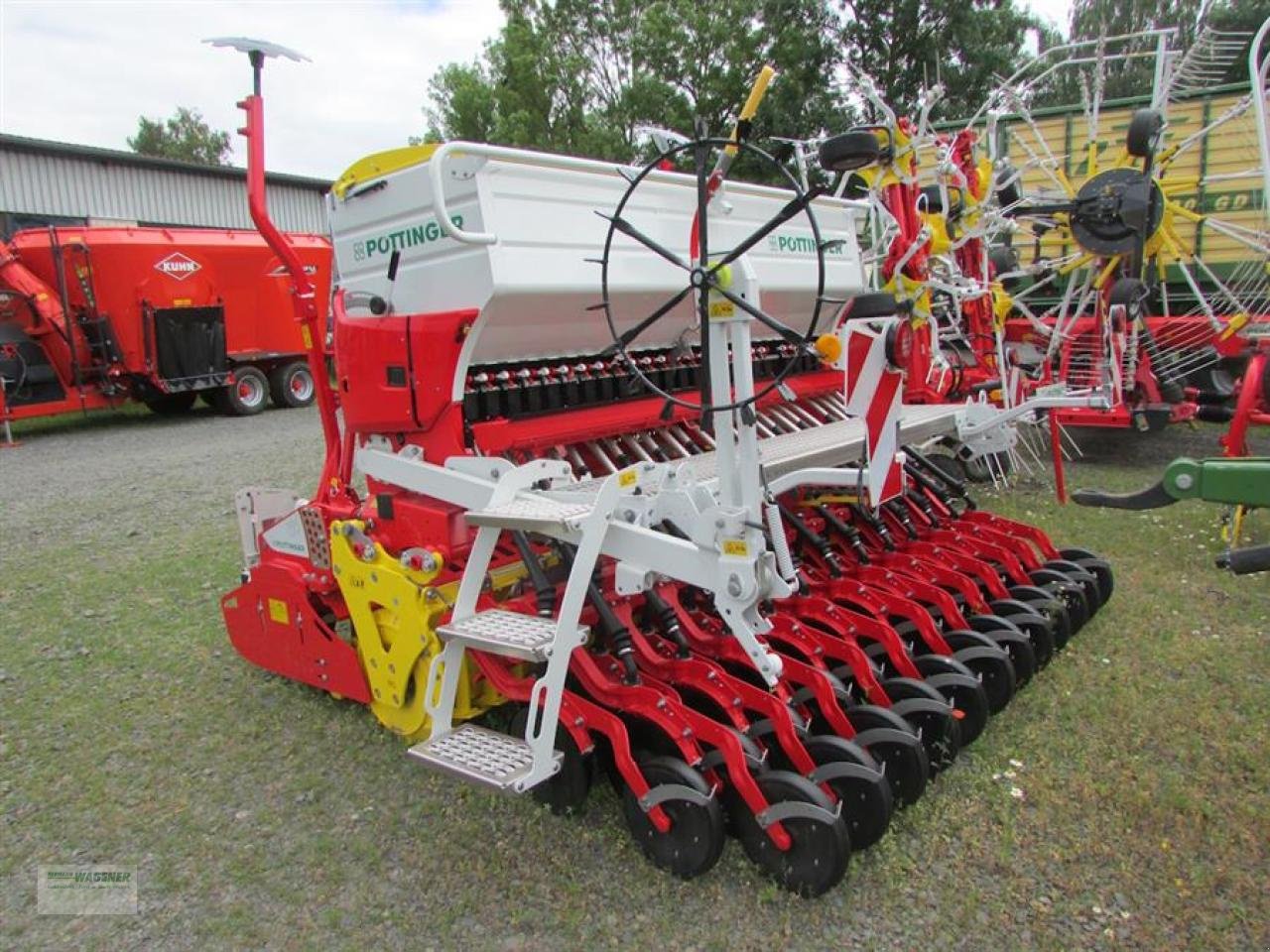 Drillmaschinenkombination tip Pöttinger Vitasem M 3000 DD, Neumaschine in Bad Wildungen - Wega (Poză 2)