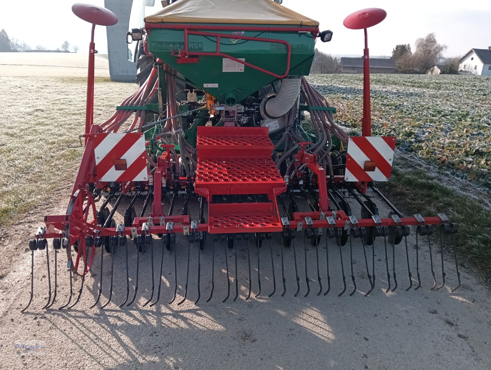 Drillmaschinenkombination of the type Regent Seedstar RS, Kernerwalze, pneumatisch, Gebrauchtmaschine in Massing (Picture 2)