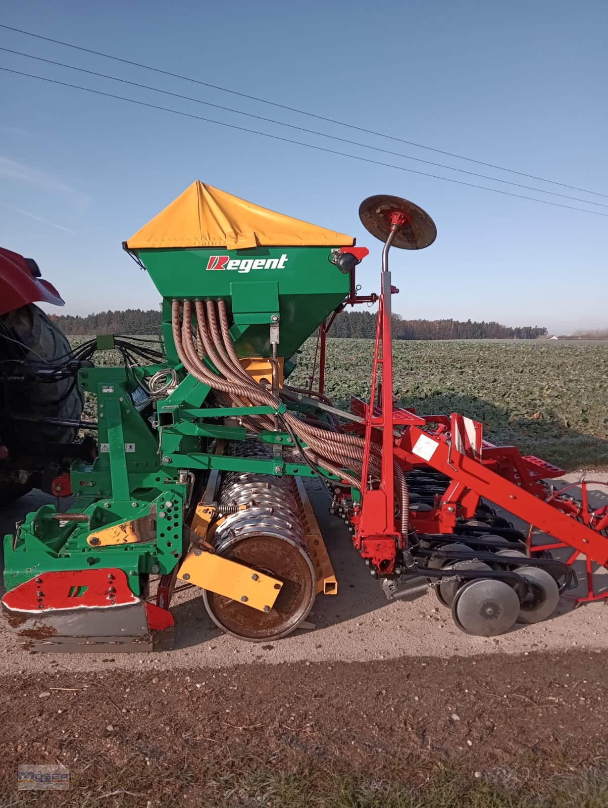 Drillmaschinenkombination of the type Regent Seedstar RS, Kernerwalze, pneumatisch, Gebrauchtmaschine in Massing (Picture 5)