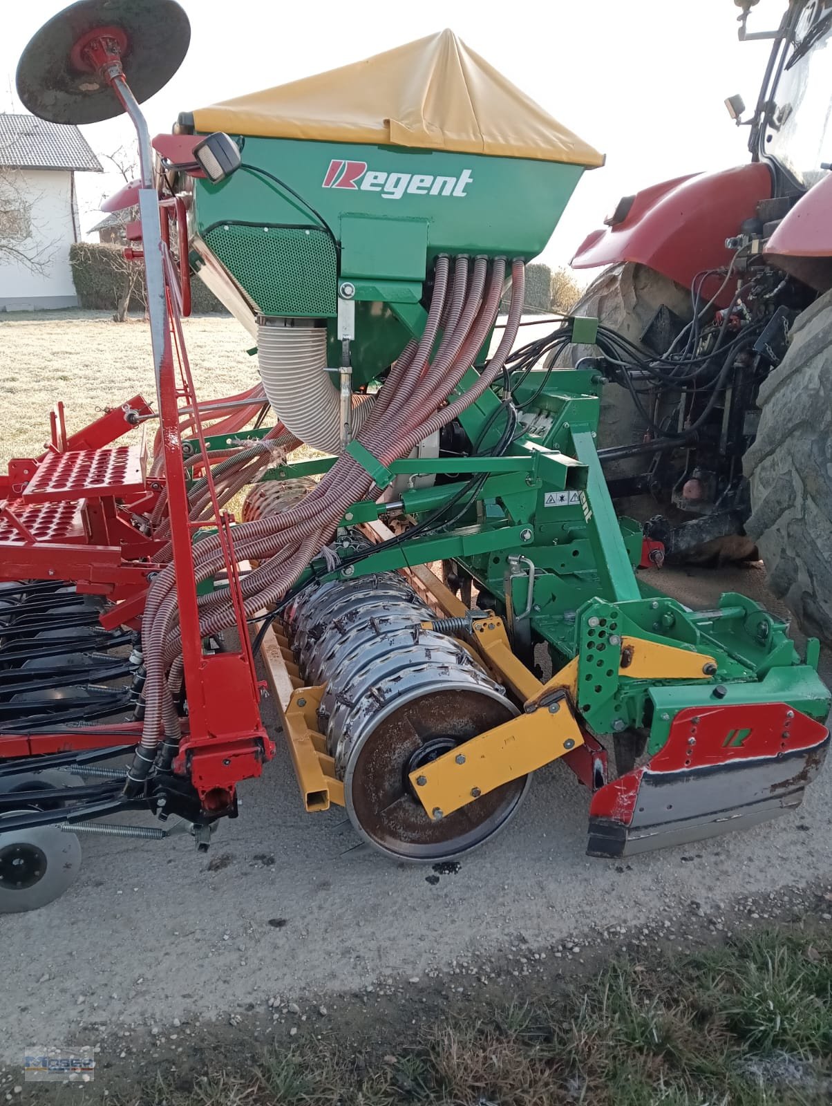 Drillmaschinenkombination of the type Regent Seedstar RS, Kernerwalze, pneumatisch, Gebrauchtmaschine in Massing (Picture 8)