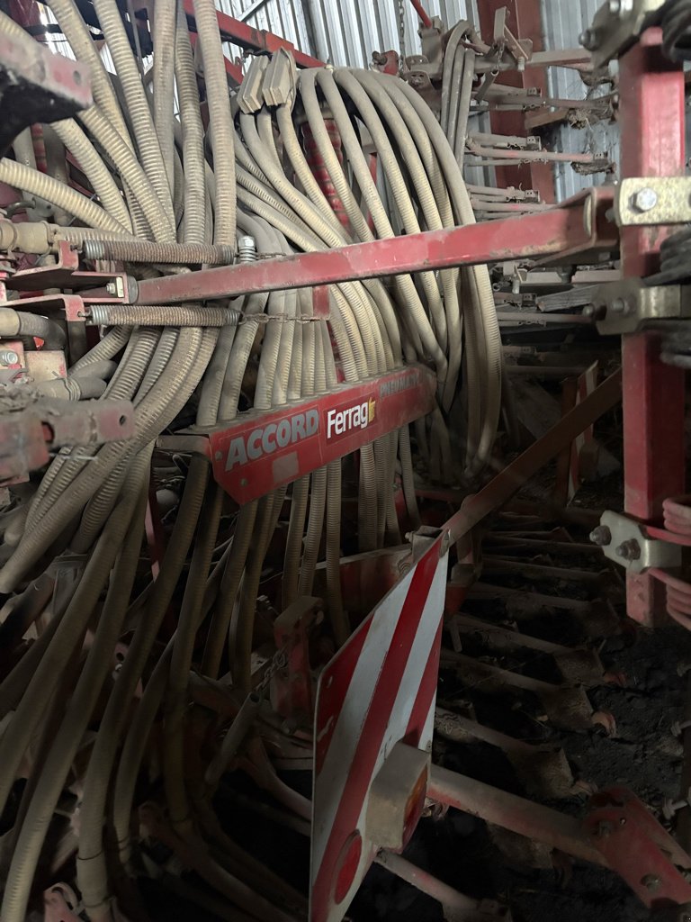 Drillmaschinenkombination des Typs Sonstige SOCS, Gebrauchtmaschine in DIFFENBACH-LES-HELLIMER (Bild 4)