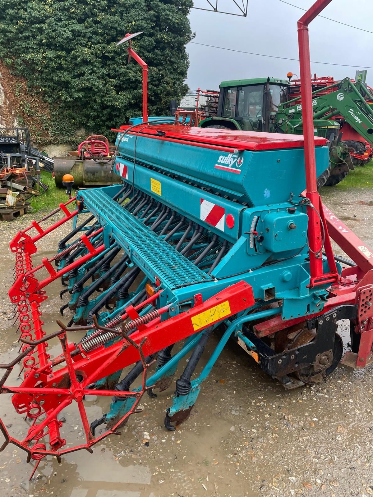 Drillmaschinenkombination типа Sulky COMBINE SULKY, Gebrauchtmaschine в BOSC LE HARD (Фотография 4)