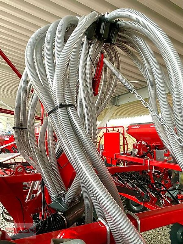 Drillmaschinenkombination del tipo Unia Fenix 1000/3 Drive Kurzscheibeneggen-Säkombination 3 m ISOBUS Steuerung, Neumaschine In Ostheim/Rhön (Immagine 5)