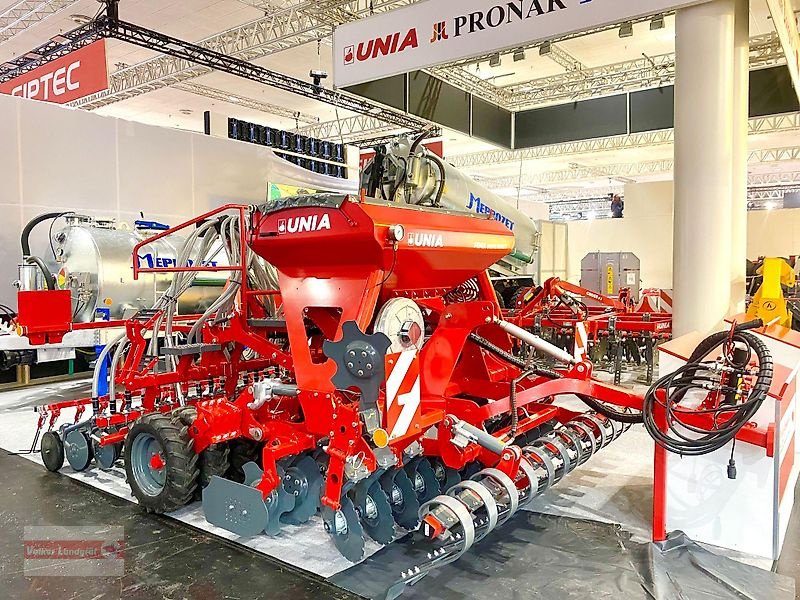 Drillmaschinenkombination des Typs Unia Fenix 1000/3 Drive Kurzscheibeneggen-Säkombination 3 m ISOBUS Steuerung, Neumaschine in Ostheim/Rhön (Bild 1)