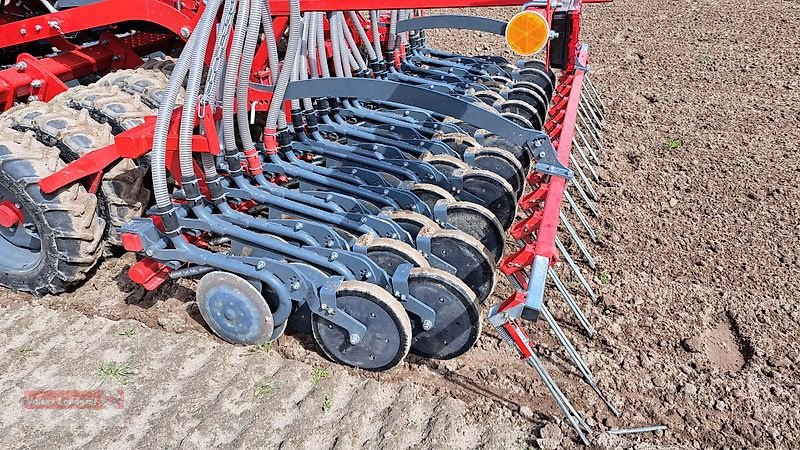 Drillmaschinenkombination del tipo Unia Fenix 1000/3 Drive Kurzscheibeneggen-Säkombination 3 m ISOBUS Steuerung, Neumaschine In Ostheim/Rhön (Immagine 16)