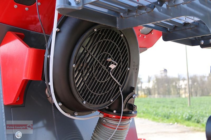 Drillmaschinenkombination del tipo Unia FENIX 3000/6 Kurzscheibeneggen-Säkombination 6 m Doppelscheibenschar, Neumaschine en Ostheim/Rhön (Imagen 25)