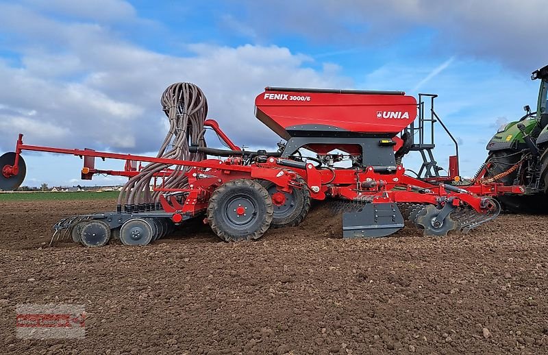 Drillmaschinenkombination del tipo Unia FENIX 3000/6 Kurzscheibeneggen-Säkombination 6 m Doppelscheibenschar, Neumaschine en Ostheim/Rhön (Imagen 3)