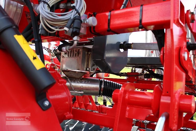 Drillmaschinenkombination del tipo Unia Fenix A 1000/3 Kreiseleggen-Säkombination, Neumaschine In Ostheim/Rhön (Immagine 12)