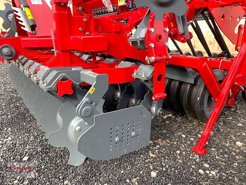 Drillmaschinenkombination tip Unia FM T700/3 D Bestellkombination Einscheibenschar Ø 300 mm 3 m 700 l, Neumaschine in Ostheim/Rhön (Poză 5)