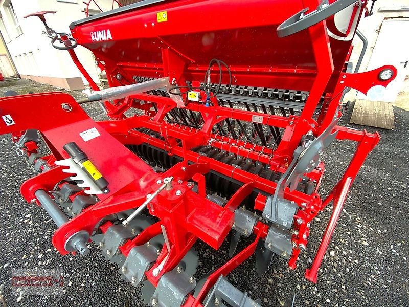 Drillmaschinenkombination del tipo Unia FM T700/3 D Bestellkombination Einscheibenschar Ø 300 mm 3 m 700 l, Neumaschine en Ostheim/Rhön (Imagen 8)