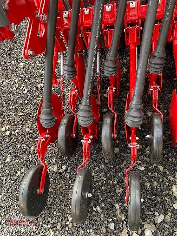 Drillmaschinenkombination del tipo Unia FM T700/3 D Bestellkombination Einscheibenschar Ø 300 mm 3 m 700 l, Neumaschine en Ostheim/Rhön (Imagen 12)