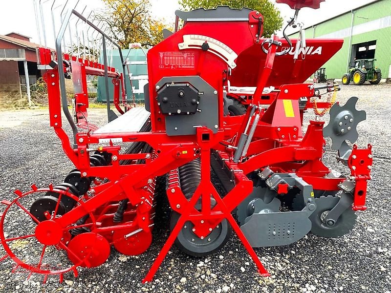 Drillmaschinenkombination del tipo Unia FM T700/3 D Bestellkombination Einscheibenschar Ø 300mm 3m 700l, Neumaschine en Ostheim/Rhön (Imagen 1)