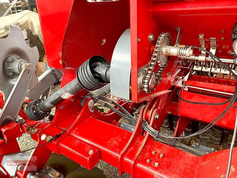 Drillmaschinenkombination of the type Unia FS T 1000/3 Drive Drillmaschine mit Kurzscheibenegge 1000 L 3 m, Gebrauchtmaschine in Ostheim/Rhön (Picture 5)