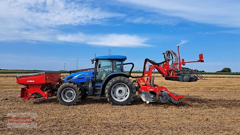 Drillmaschinenkombination del tipo Unia USF 1600/2 Fronttank 2200 l Isobus Saatguttank Düngertank, Neumaschine en Ostheim/Rhön (Imagen 8)
