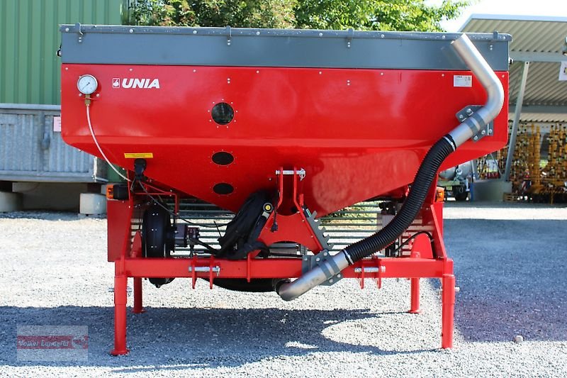 Drillmaschinenkombination tipa Unia USF 1600/2 Fronttank 2200l Isobus Saatguttank Düngertank, Neumaschine u Ostheim/Rhön (Slika 27)