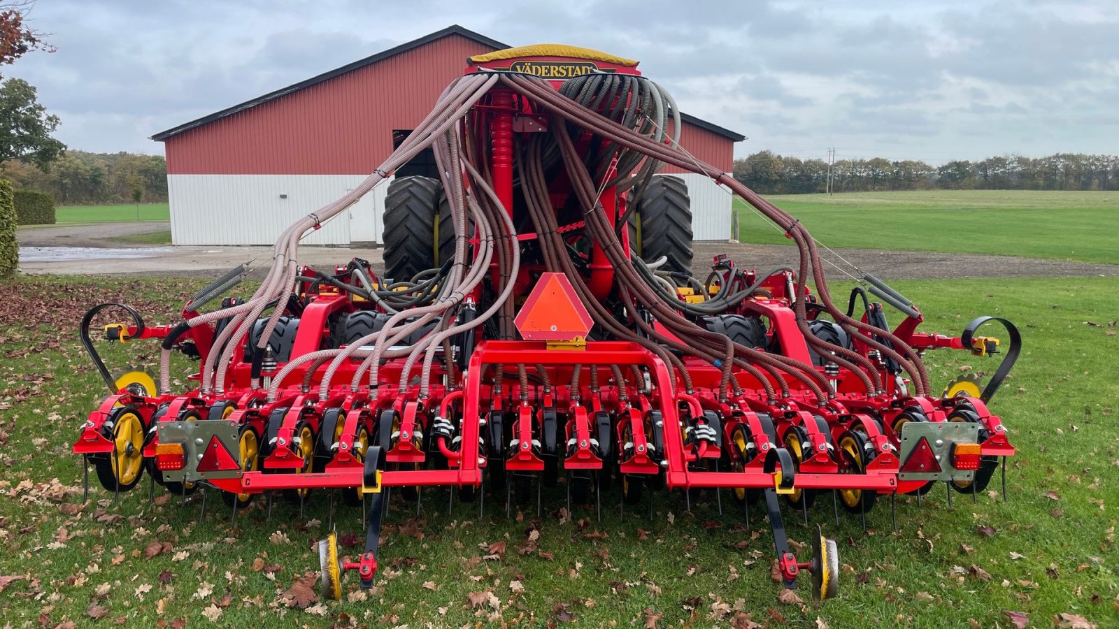 Drillmaschinenkombination of the type Väderstad 4m Spirit ST-400 F, Gebrauchtmaschine in Ikast (Picture 4)