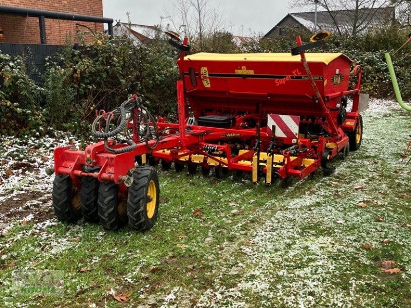 Drillmaschinenkombination typu Väderstad Rapid 300S, Gebrauchtmaschine v Barsinghausen OT Groß Munzel (Obrázek 1)