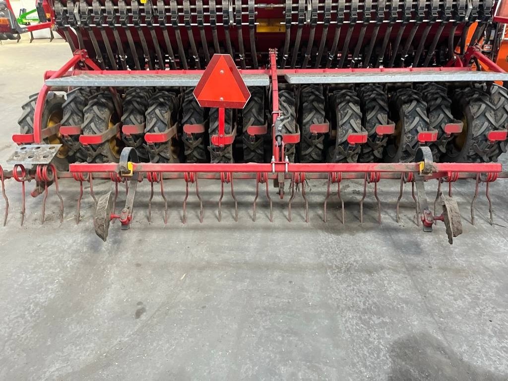 Drillmaschinenkombination του τύπου Väderstad Rapid 400 S, Gebrauchtmaschine σε Ringe (Φωτογραφία 14)