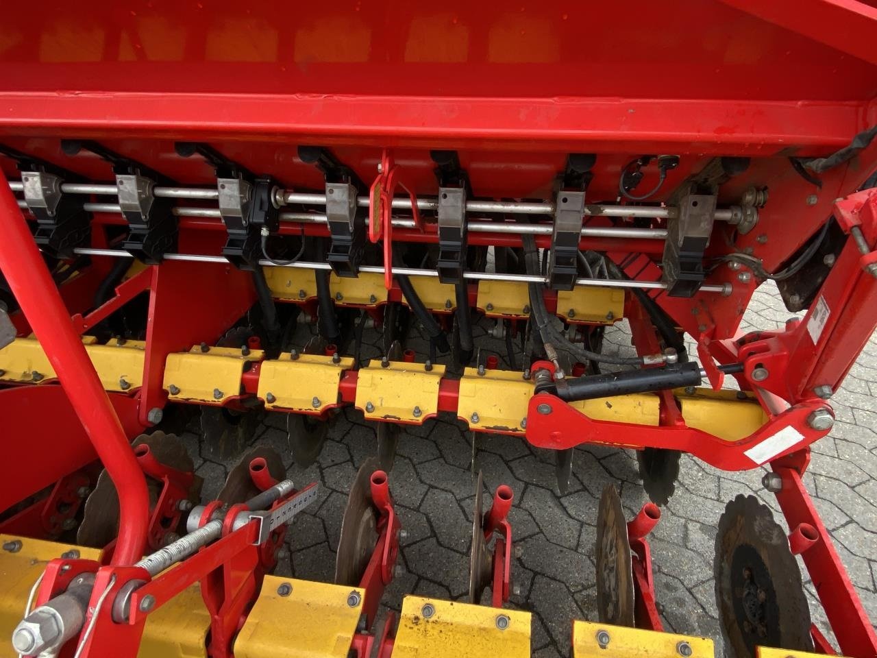 Drillmaschinenkombination del tipo Väderstad RAPID 400C, Gebrauchtmaschine In Bramming (Immagine 8)