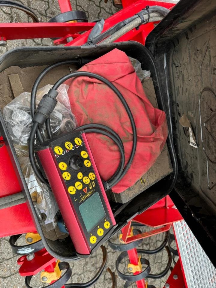 Drillmaschinenkombination Türe ait Väderstad RAPID 400S, Gebrauchtmaschine içinde Bramming (resim 14)