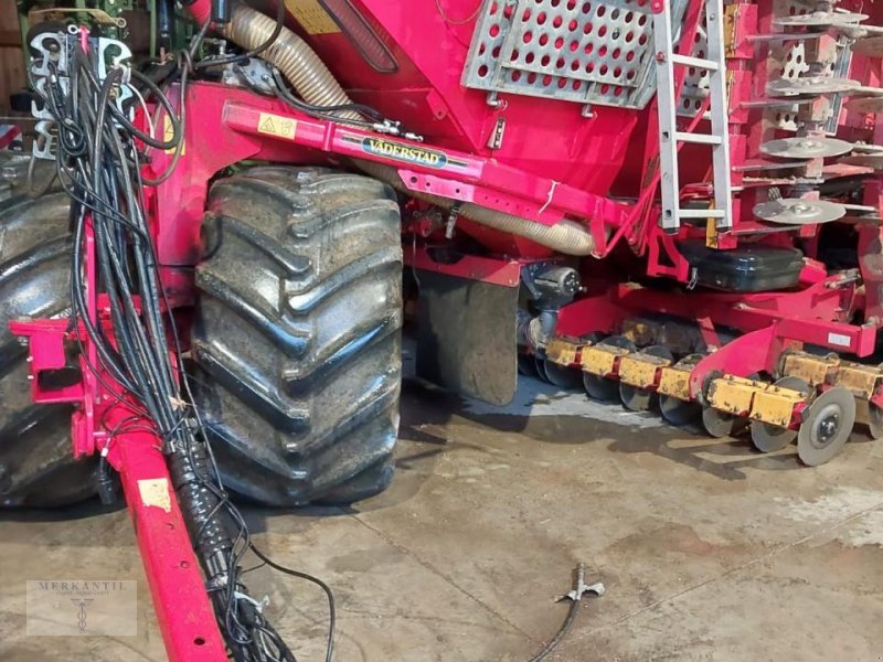 Drillmaschinenkombination des Typs Väderstad Rapid 600 C, Gebrauchtmaschine in Pragsdorf