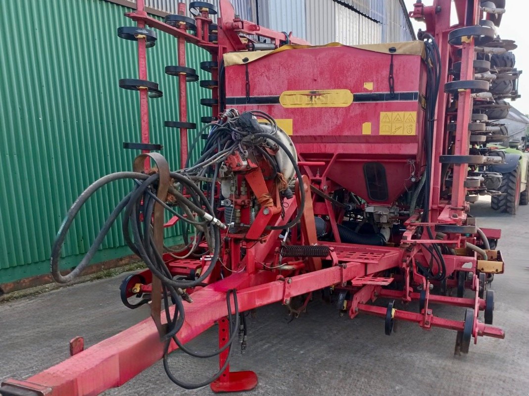 Drillmaschinenkombination του τύπου Väderstad Rapid RD 600F Agrilla, Gebrauchtmaschine σε Liebenwalde (Φωτογραφία 2)