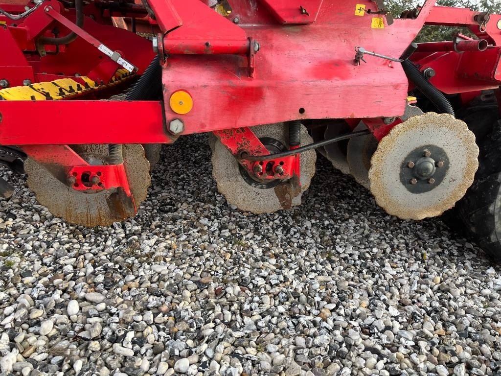 Drillmaschinenkombination del tipo Väderstad Rapid400C, Gebrauchtmaschine In Mern (Immagine 5)