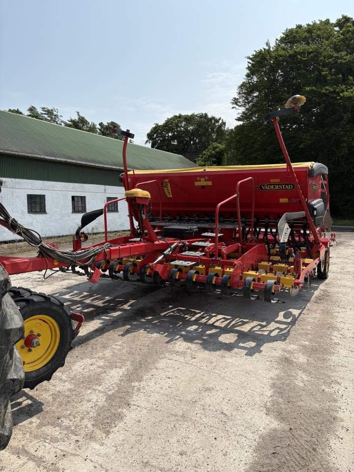Drillmaschinenkombination типа Väderstad RD 400 COMBI, Gebrauchtmaschine в Maribo (Фотография 3)